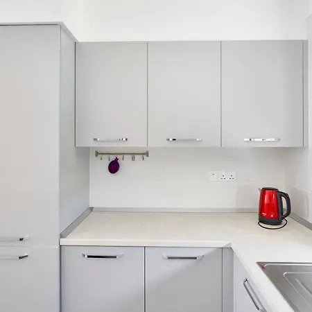 2 Bedroom Luxury By The *