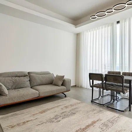 2 Bedroom Luxury By The *