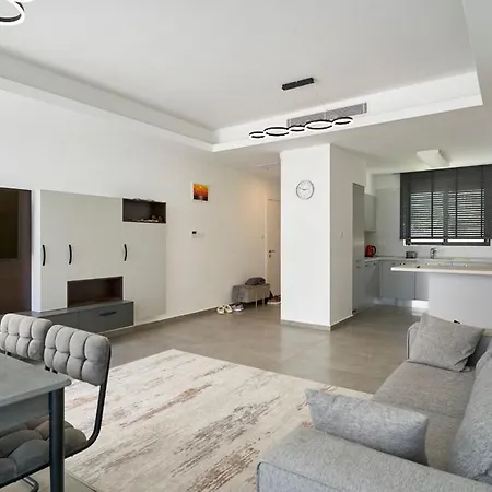 2 Bedroom Luxury By The Apartment Kyrenia (Northern Cyprus)
